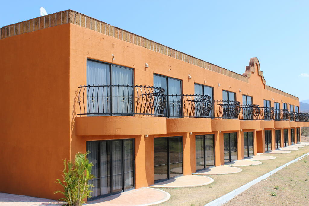 Hôtel Vida En El Lago à Tepecoacuilco de Trujano Extérieur photo