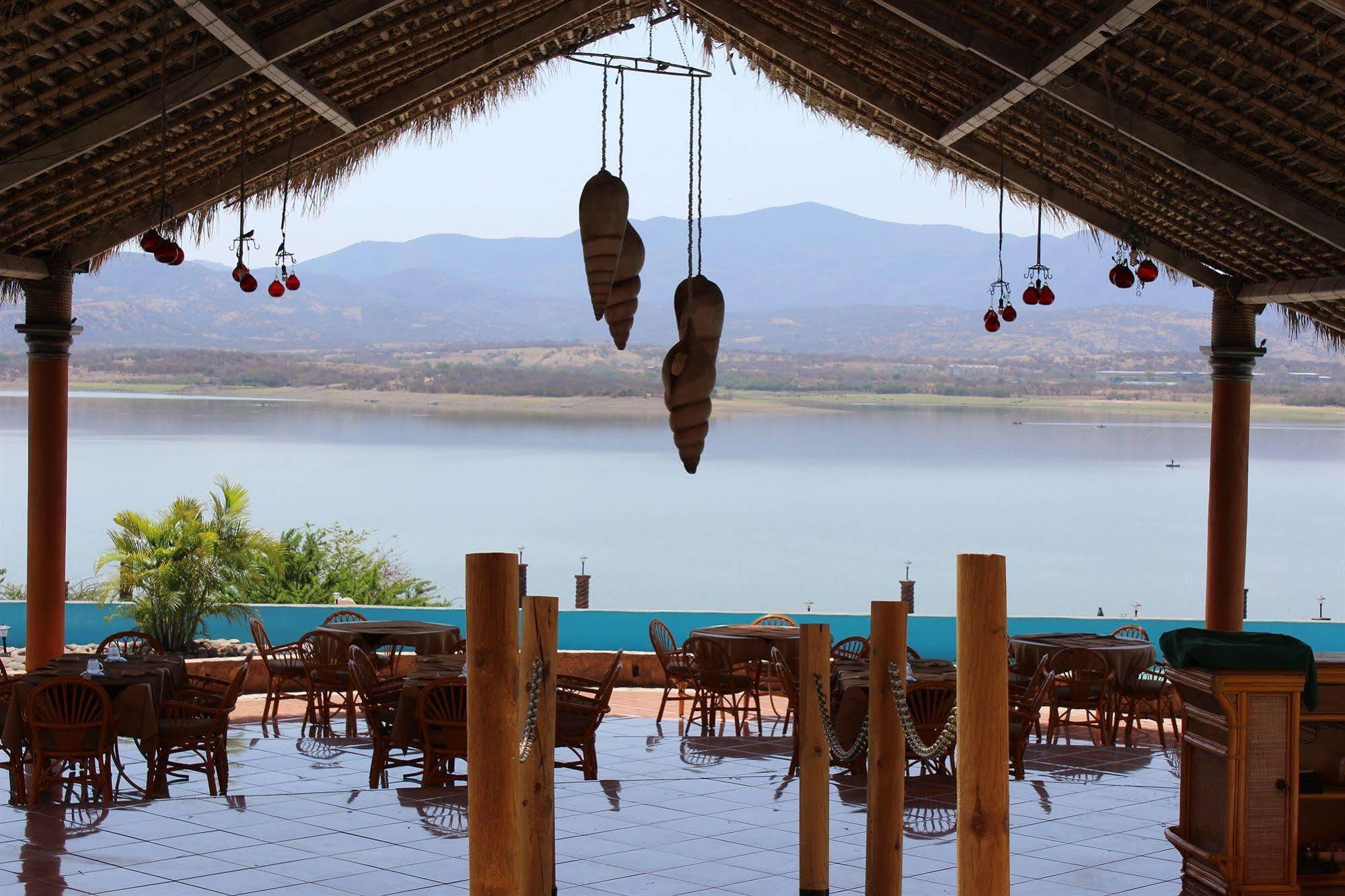 Hôtel Vida En El Lago à Tepecoacuilco de Trujano Extérieur photo