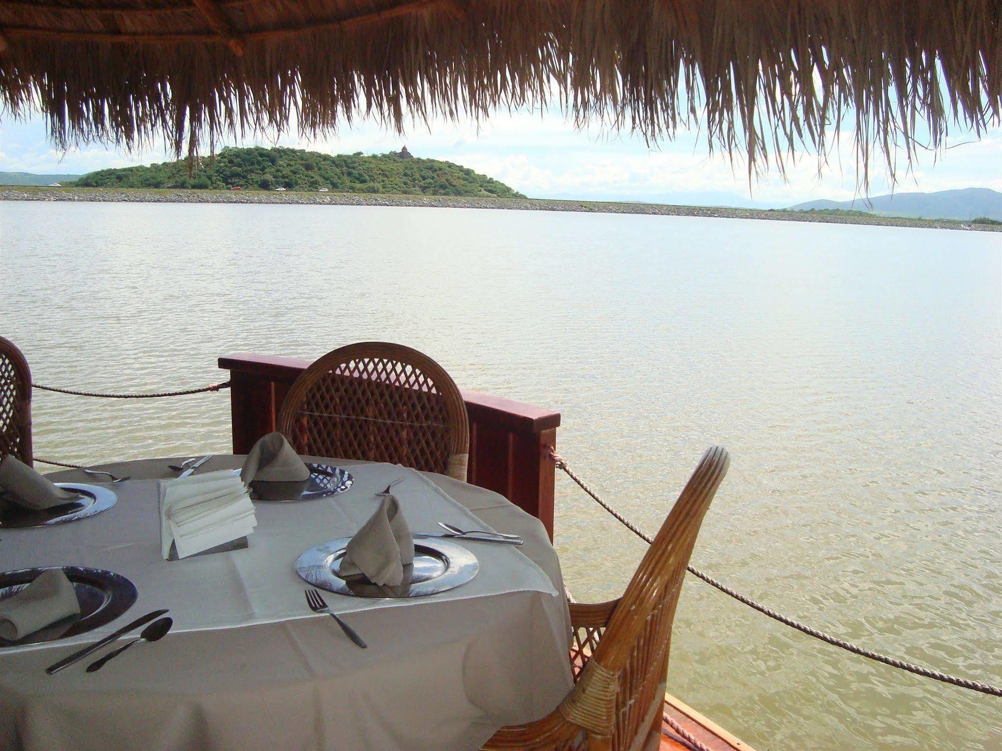 Hôtel Vida En El Lago à Tepecoacuilco de Trujano Extérieur photo